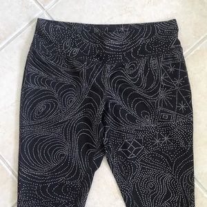 Black and white Workout leggings